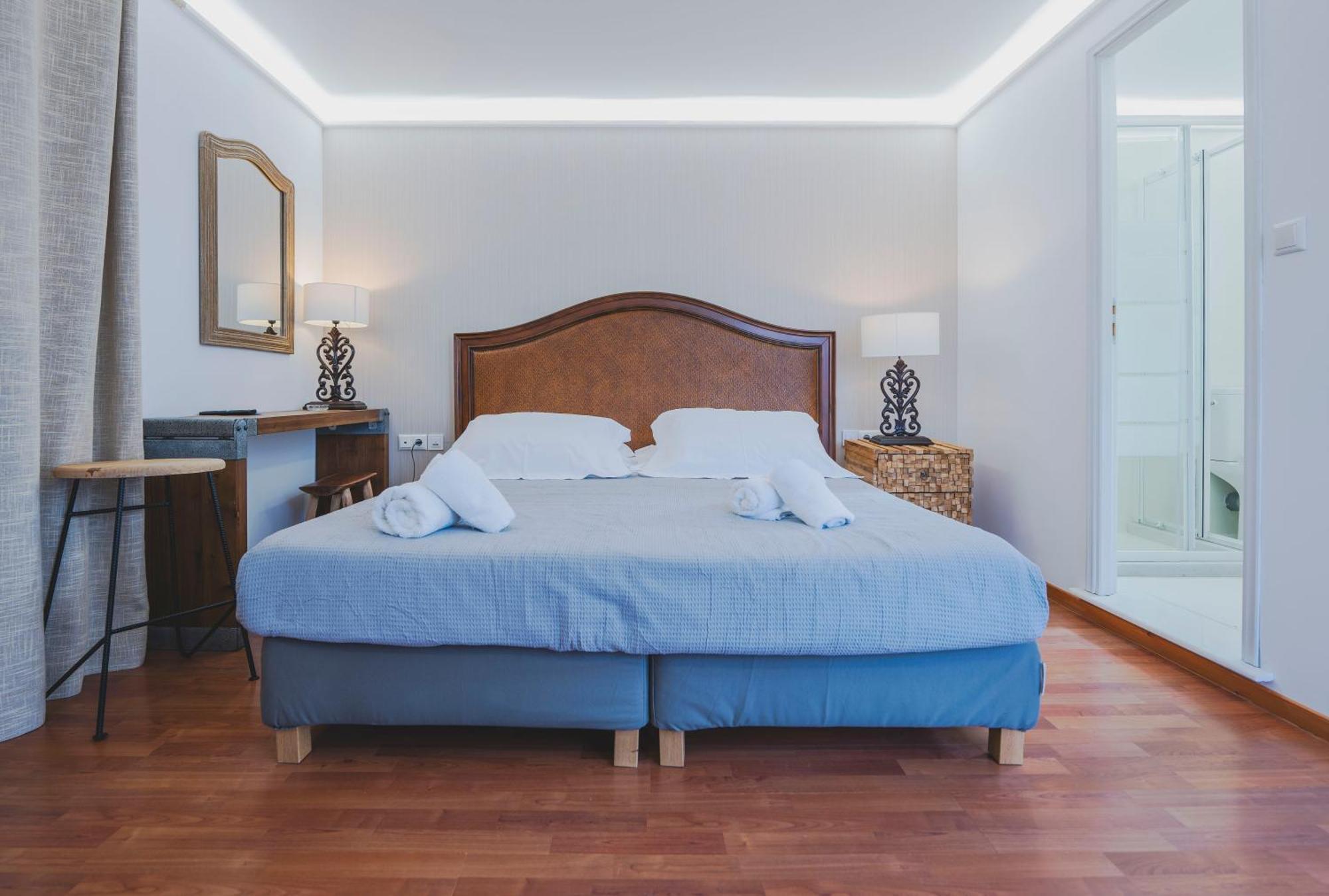 Syros Village Suites Vári Exterior foto