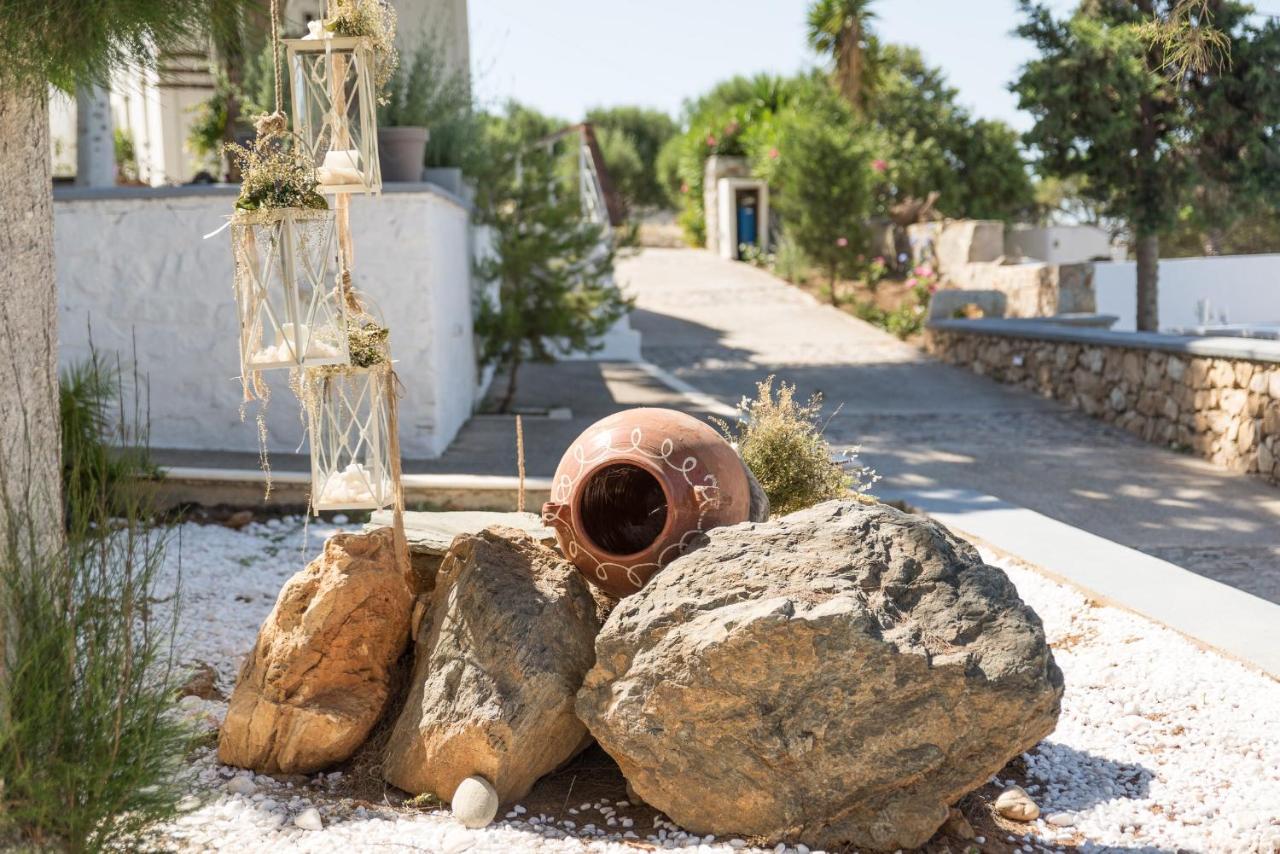 Syros Village Suites Vári Exterior foto